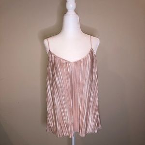 Women’s size M top